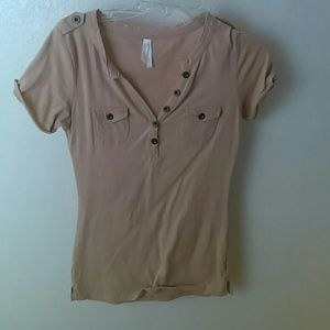 🍂Tan Short Sleeve🍂